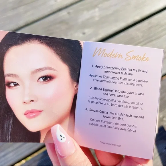 NEW Too Faced Born This Way Eyeshadow Pallete - Picture 8 of 12